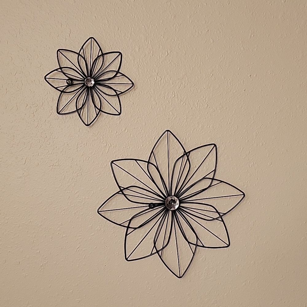 Metal flowers